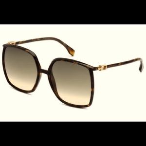 Fendi oversized sunglasses
